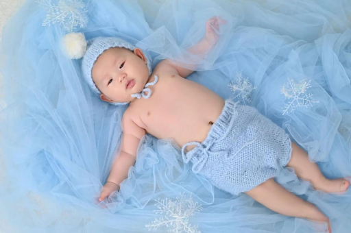 无为宝宝间歇性斜视 无为宝宝间歇性斜视